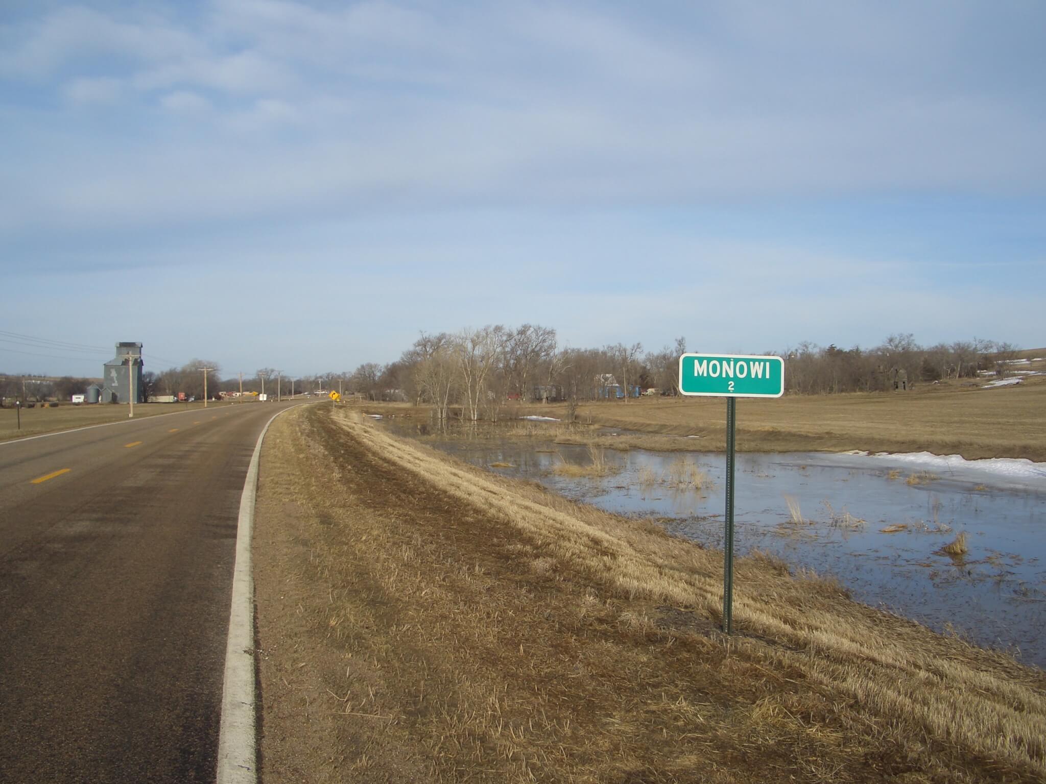 Elsie Eiler - Monowi Nebraska alone resident - museuly